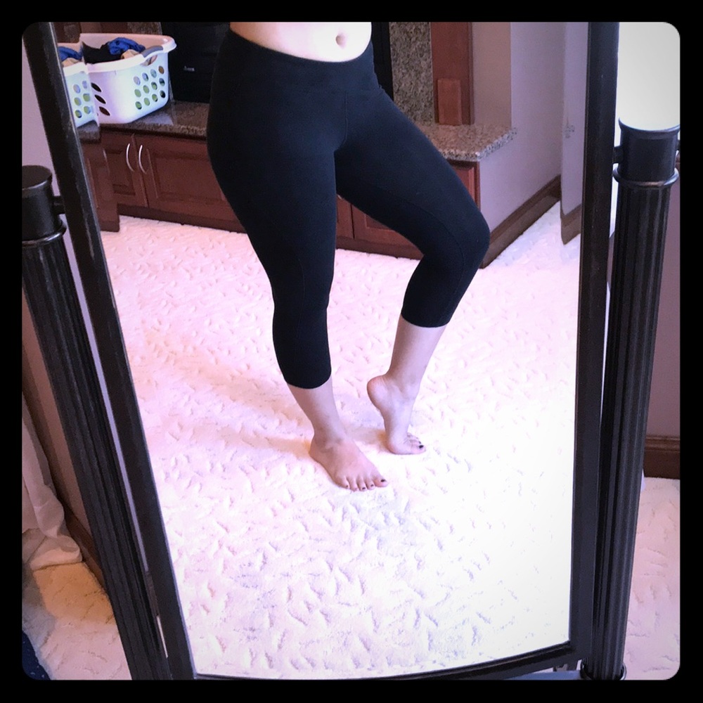 Black work out leggings